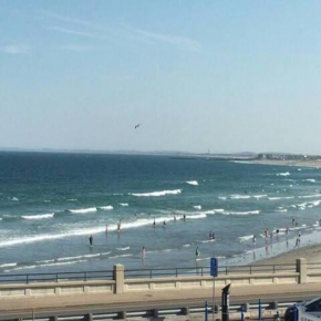 Jonathan's Ocean Front Studio Suites Hampton Beach!
